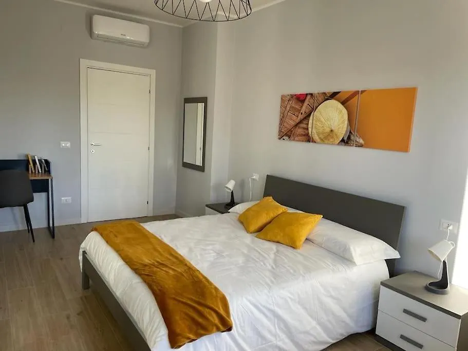 Tia'S Apartment - Milano Naviglio Pavese Milan